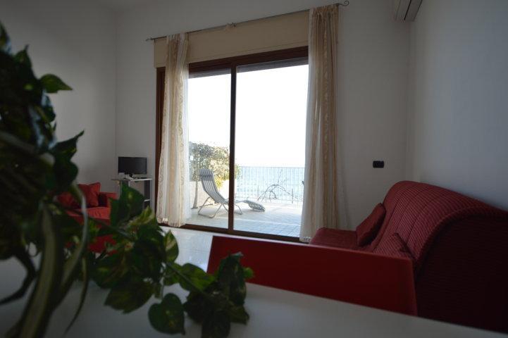 Riva Beach Apartment Riva Ligure Exterior foto